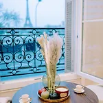 Apartamento 4p-1br - Eiffel Tower View - Fully Renovated - A-c *