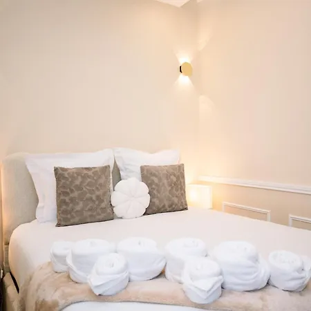 Apartment 4p-1br - Eiffel Tower View - Fully Renovated - A-c