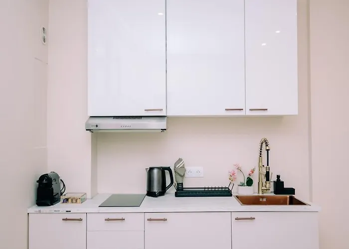 Apartamento 4p-1br - Eiffel Tower View - Fully Renovated - A-c Paris